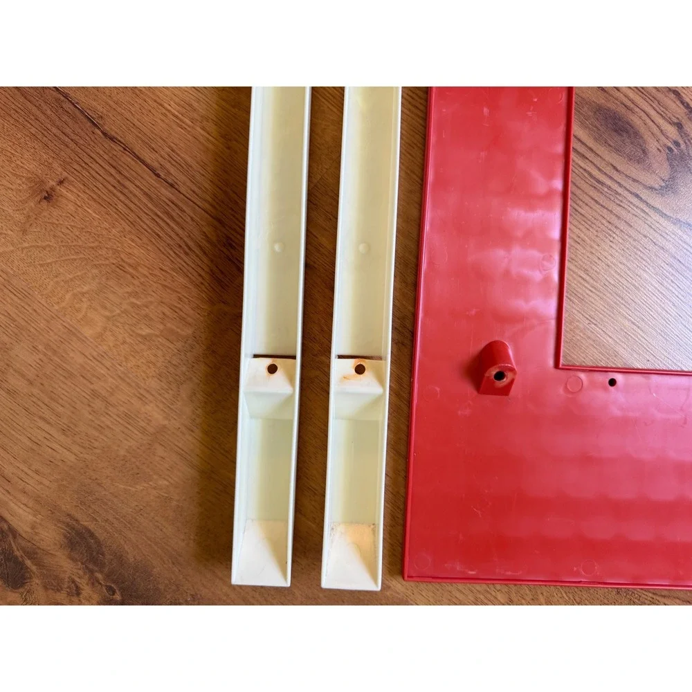 1979 Barbie A-Frame Dream House Replacement‎ Part Side Roof Rafter Support Screw